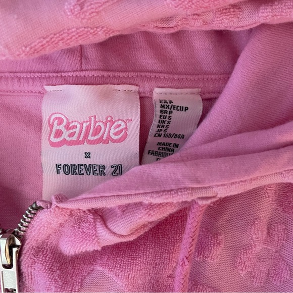 Barbie x Forever 21 Pink Set - Picture 5 of 7